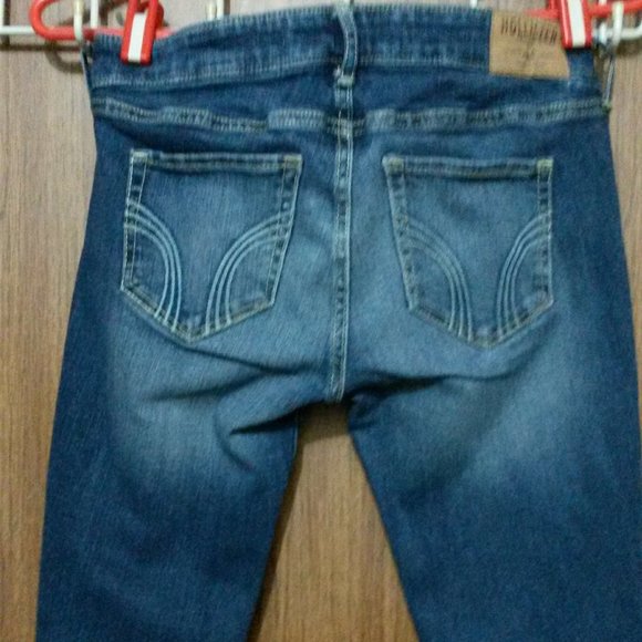 Hollister Blue Jeans - Picture 6 of 16